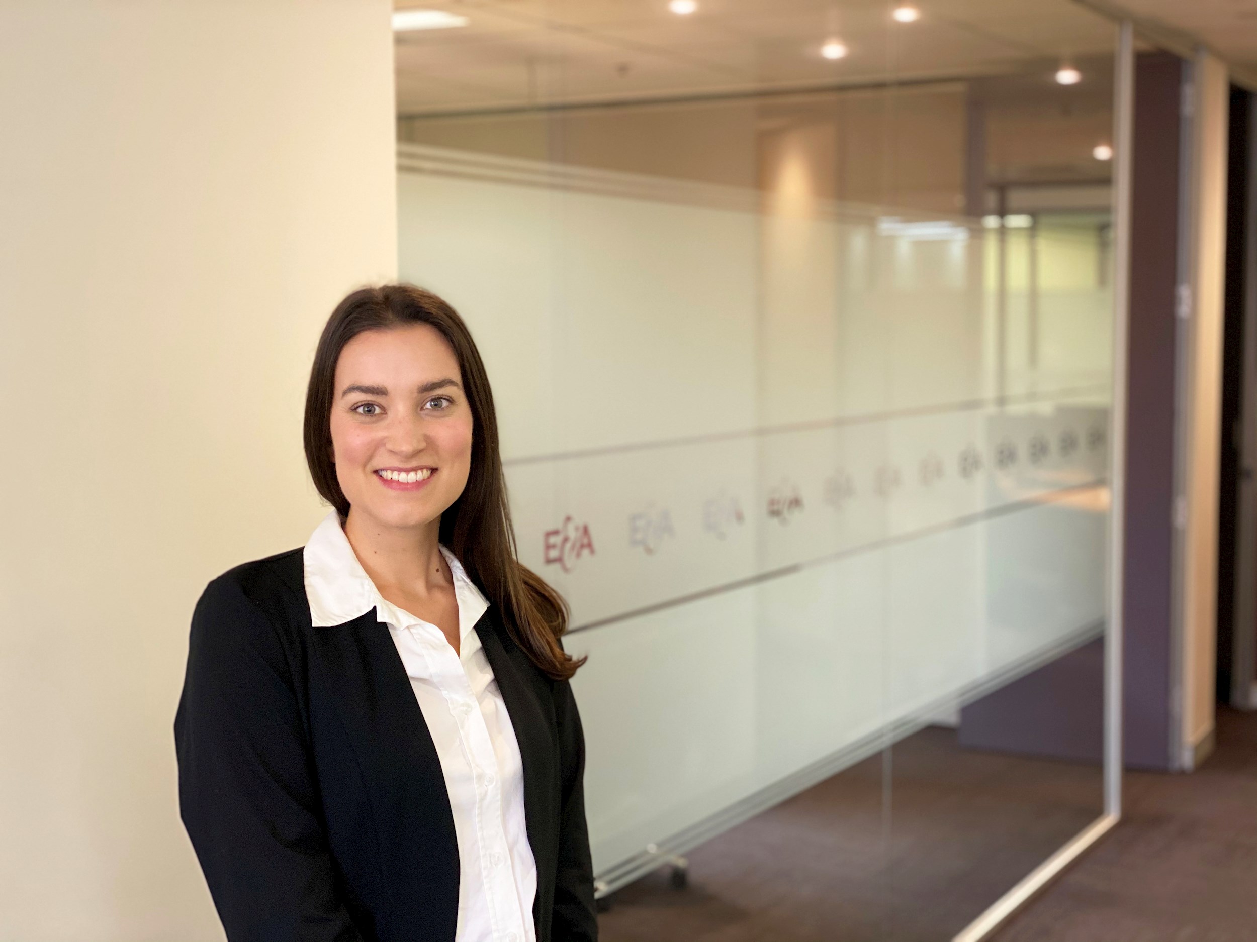Amy O'Donnell Paralegal E&A Lawyers Mona Vale